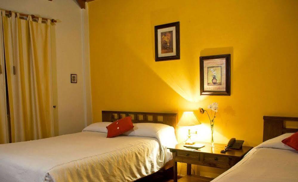 Kituandes Hotel Quito Ngoại thất bức ảnh